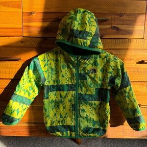 The North Face Boys Reversible Green Geometric Hooded Lightweight Jacket